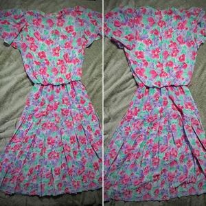 Melissa Lane Pastel Floral Short Sleeve Dress